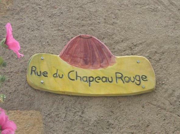 L'Atelier Du Chapeau Rouge Apartment Souvigny Екстериор снимка
