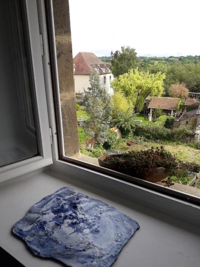 L'Atelier Du Chapeau Rouge Apartment Souvigny Екстериор снимка